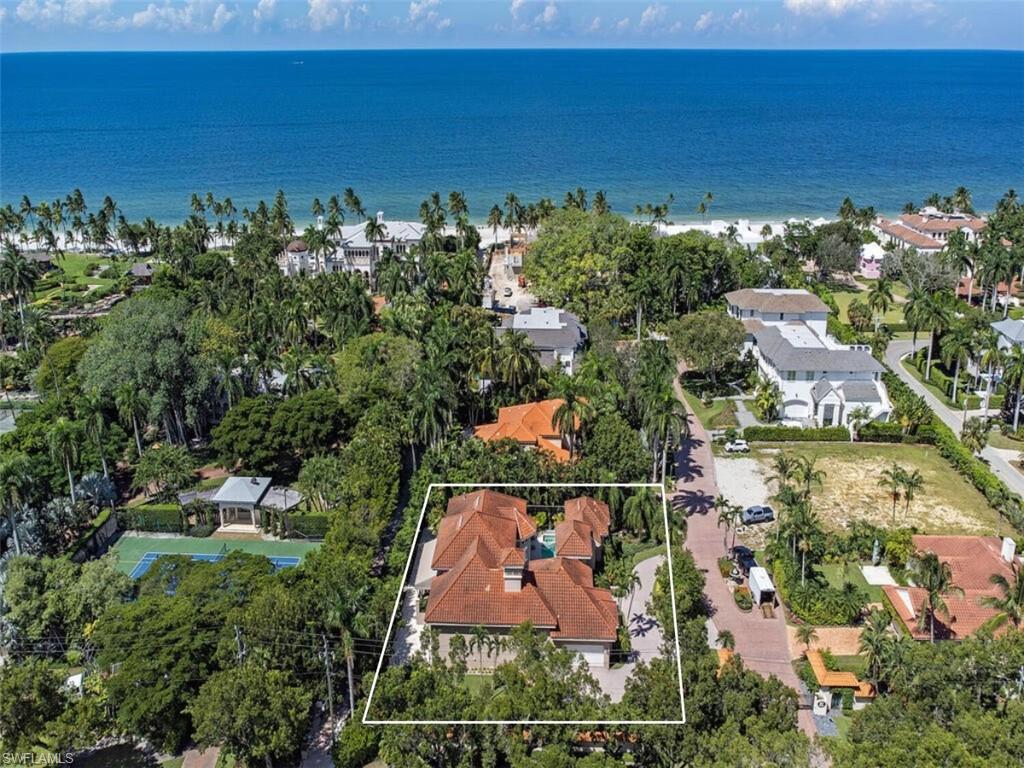 OLDE NAPLES - Residential