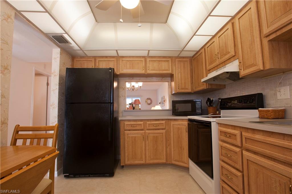 CYPRESS LAKES MANOR SOUTH - Residential