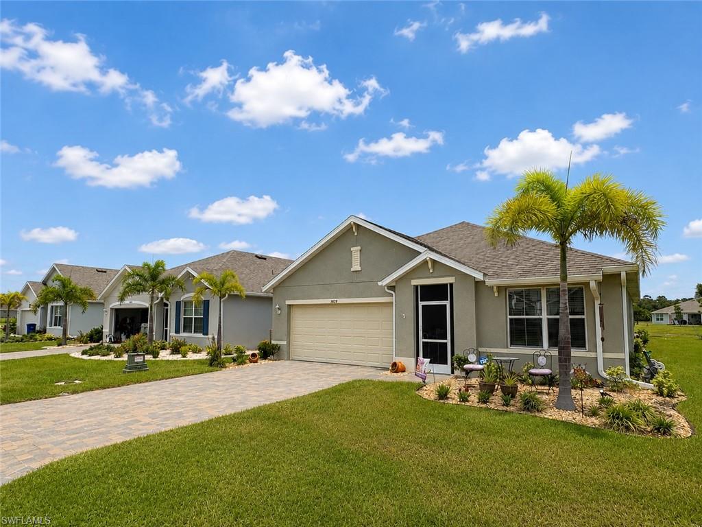 CORAL BAY - Residential