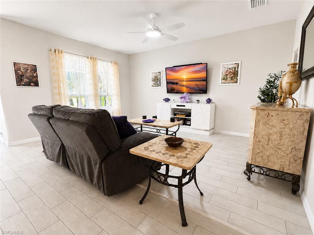 CORAL BAY - Residential