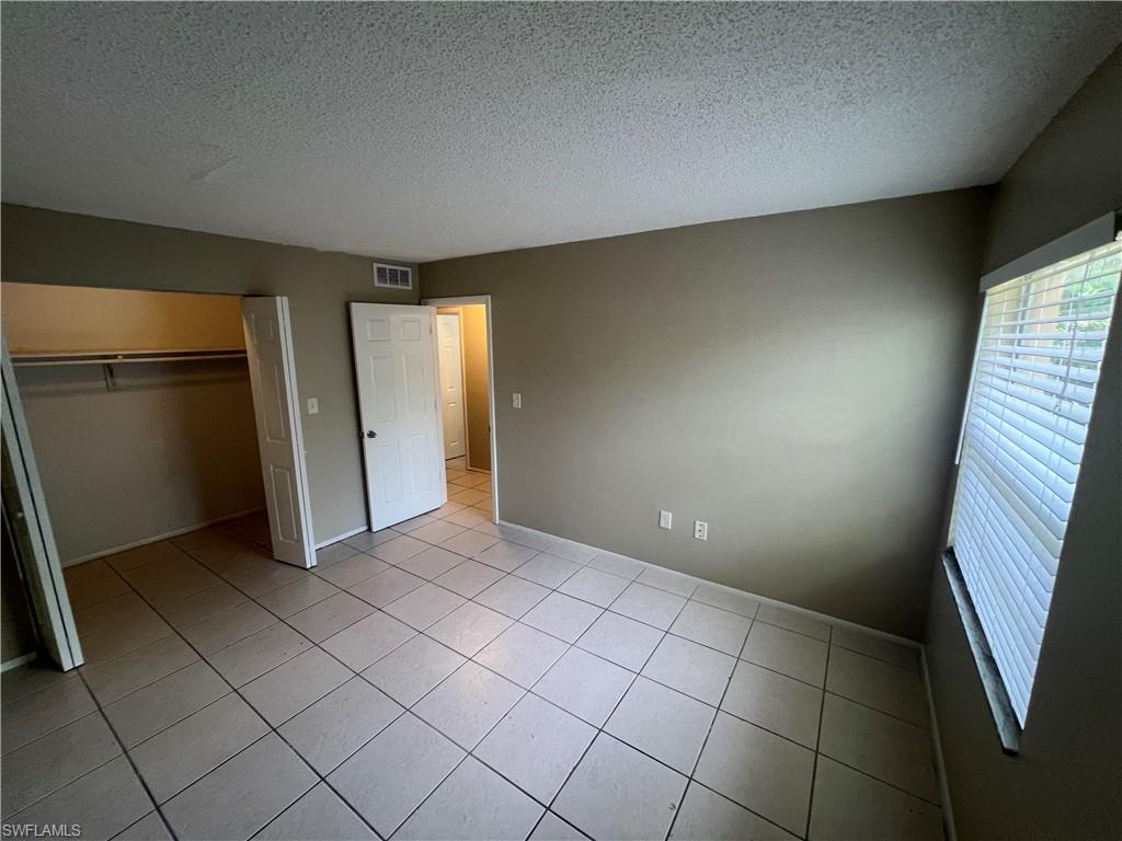 FORT MYERS - Residential Lease