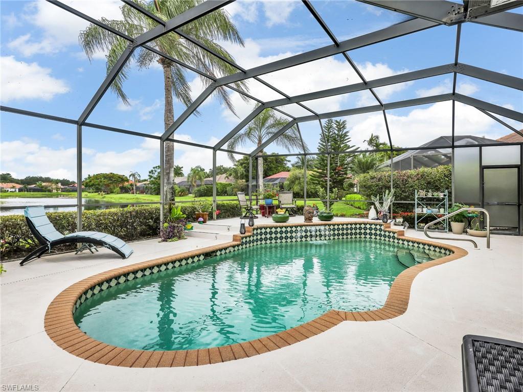 LONGSHORE LAKE - Residential