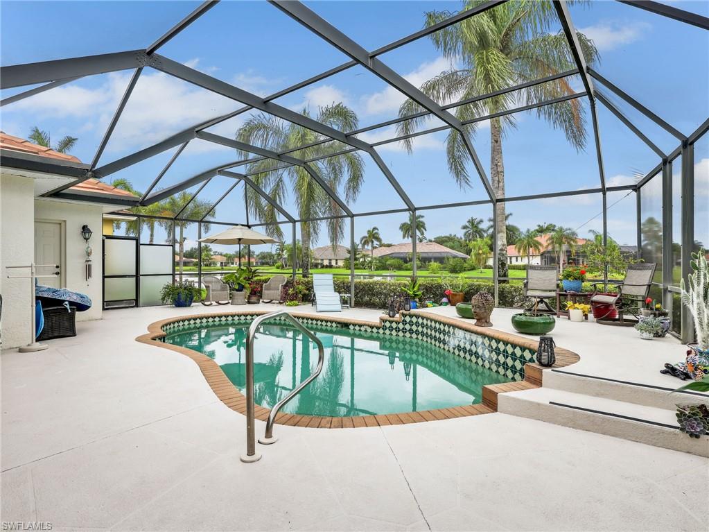 LONGSHORE LAKE - Residential