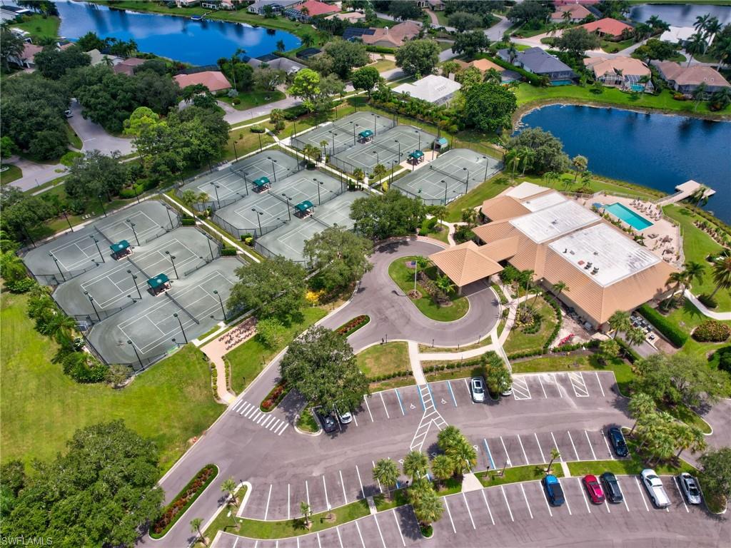 LONGSHORE LAKE - Residential