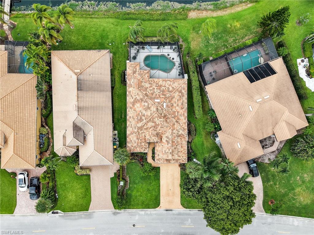 LONGSHORE LAKE - Residential