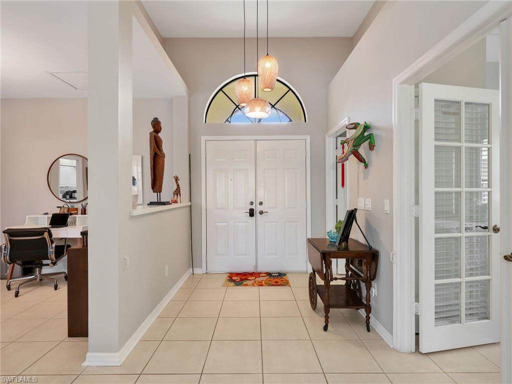 LONGSHORE LAKE - Residential