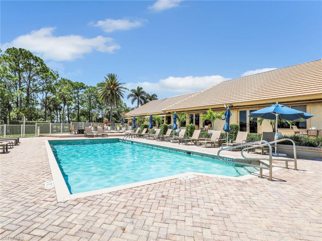 LONGSHORE LAKE - Residential