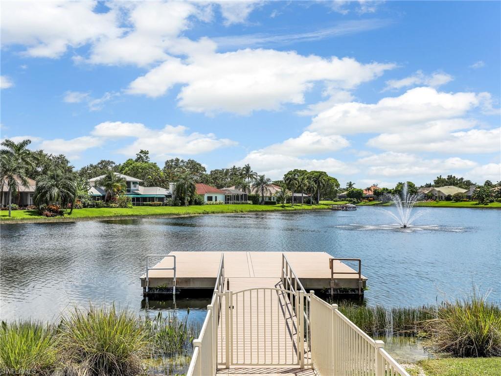 LONGSHORE LAKE - Residential