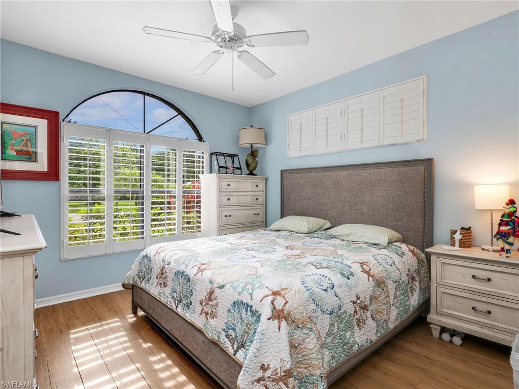LONGSHORE LAKE - Residential