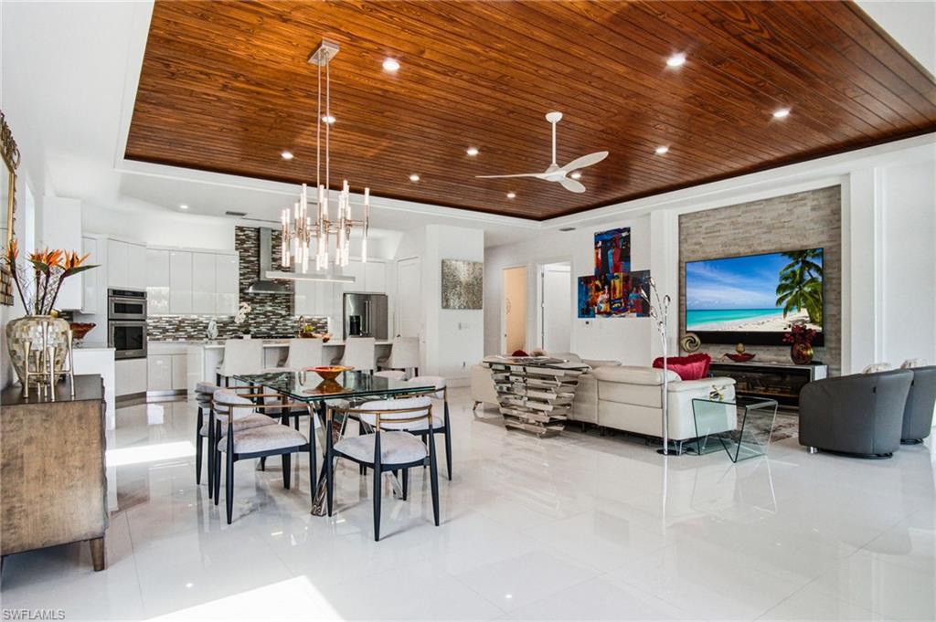 LAKEWOOD PARK - Residential