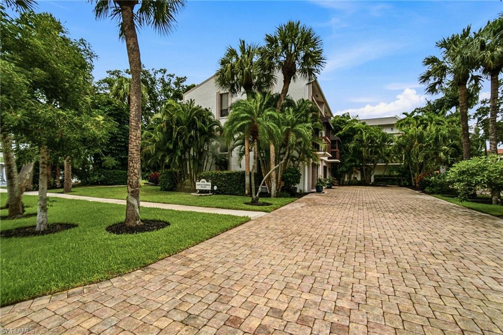 NAPLES MARINA VILLAS - Residential