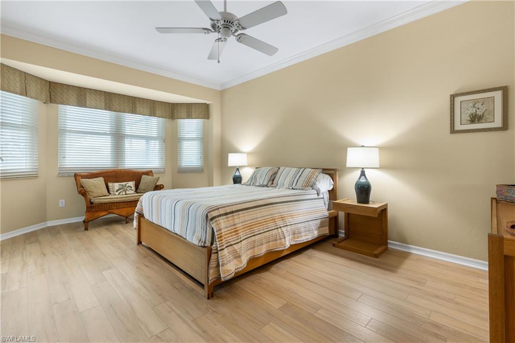 COLONIAL POINTE - Residential