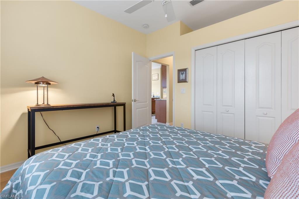 COLONIAL POINTE - Residential