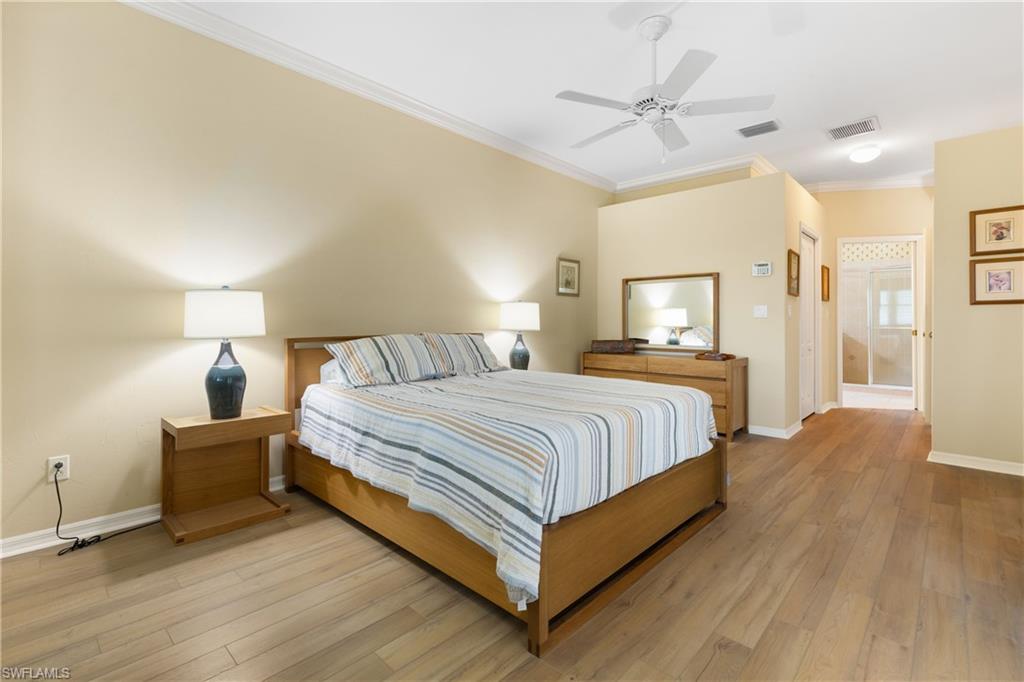 COLONIAL POINTE - Residential