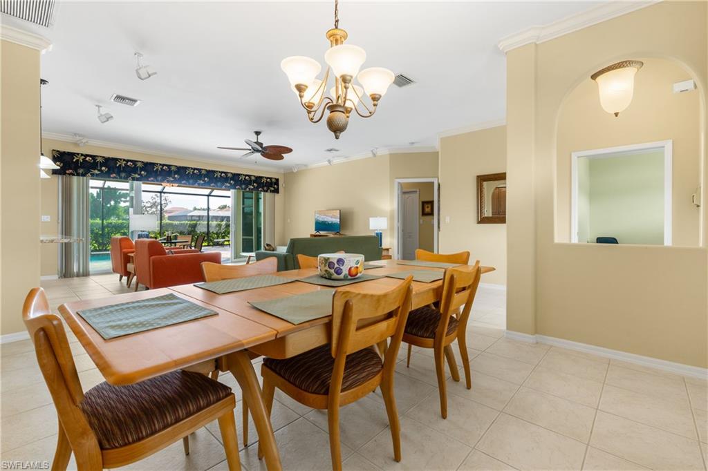 COLONIAL POINTE - Residential
