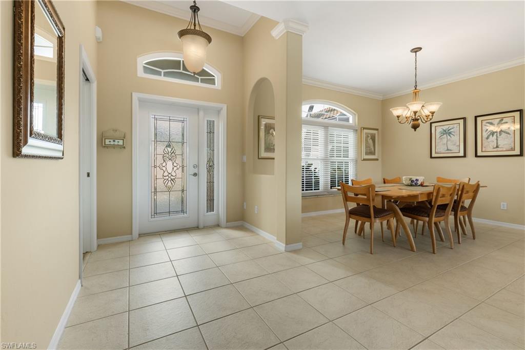 COLONIAL POINTE - Residential