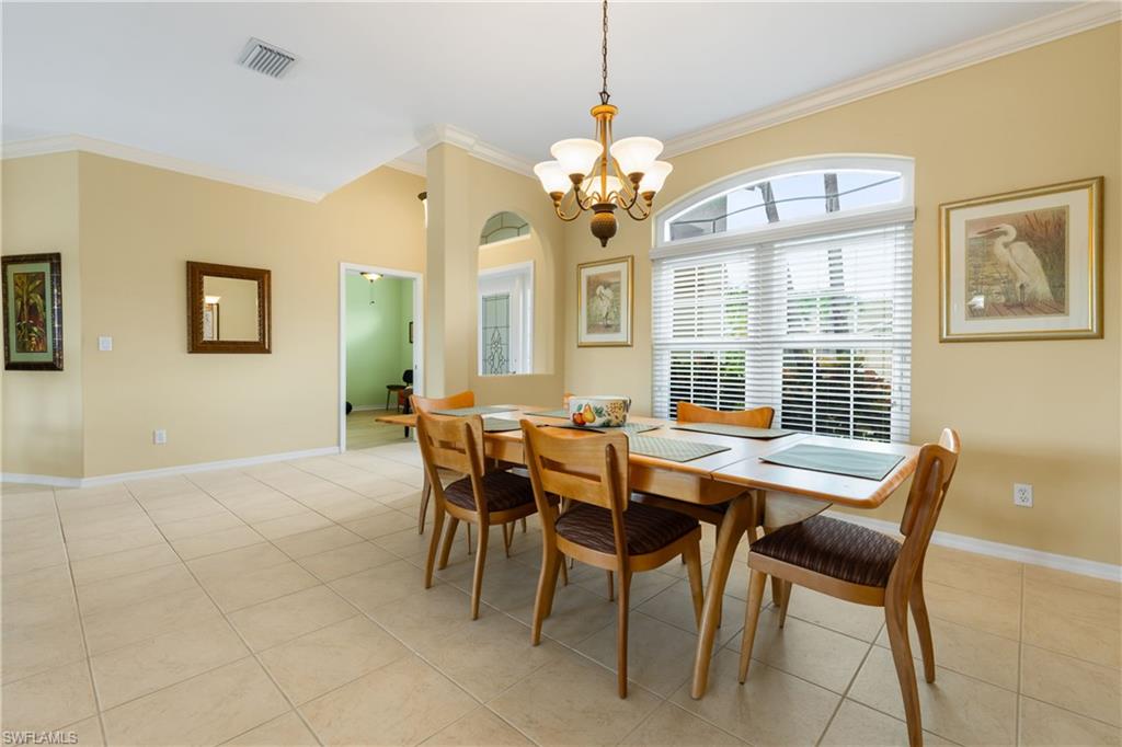 COLONIAL POINTE - Residential