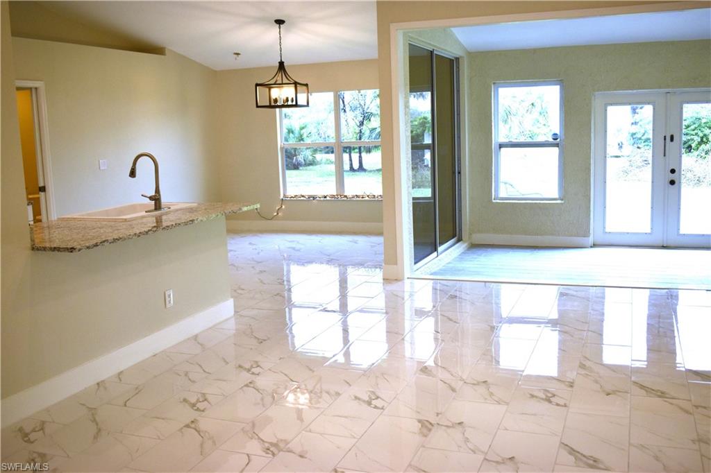 PORT CHARLOTTE - Residential