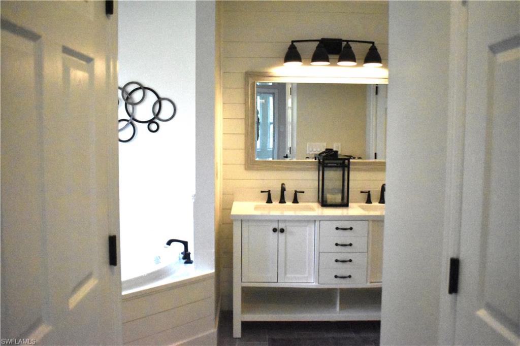 PORT CHARLOTTE - Residential
