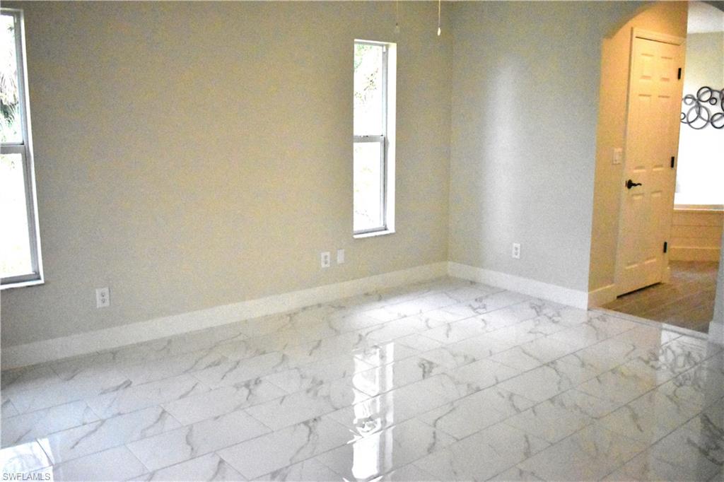 PORT CHARLOTTE - Residential