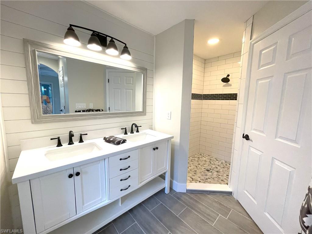 PORT CHARLOTTE - Residential