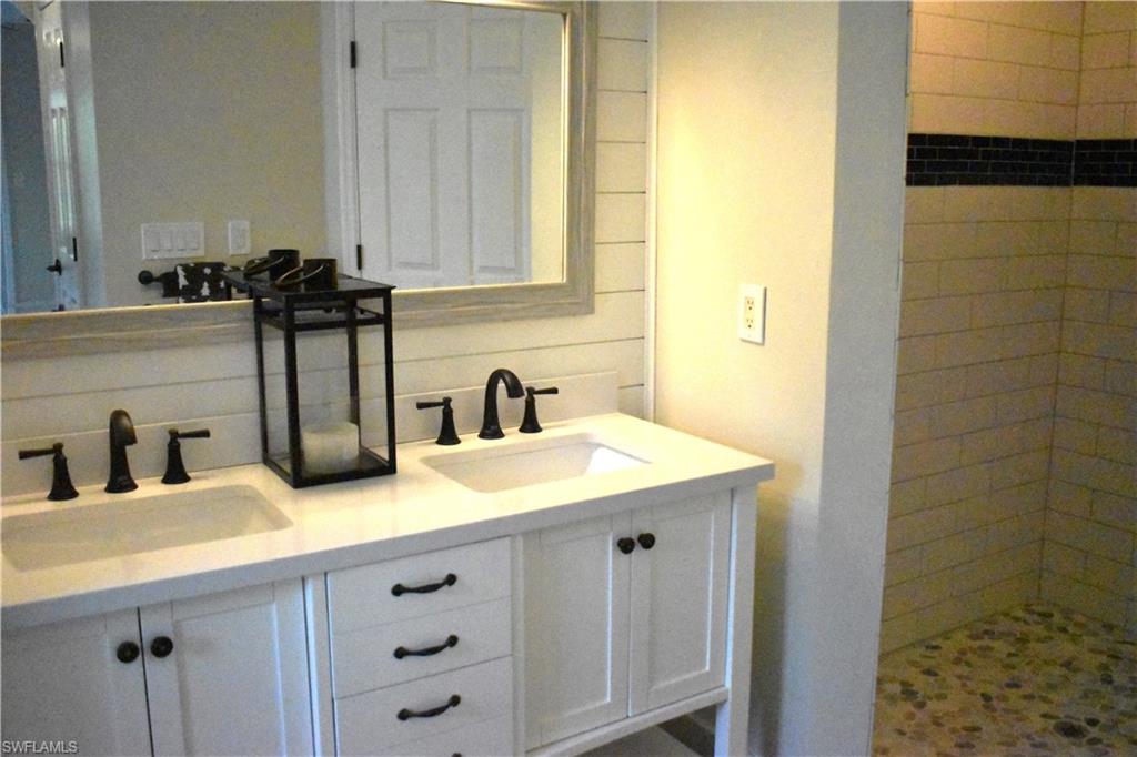 PORT CHARLOTTE - Residential