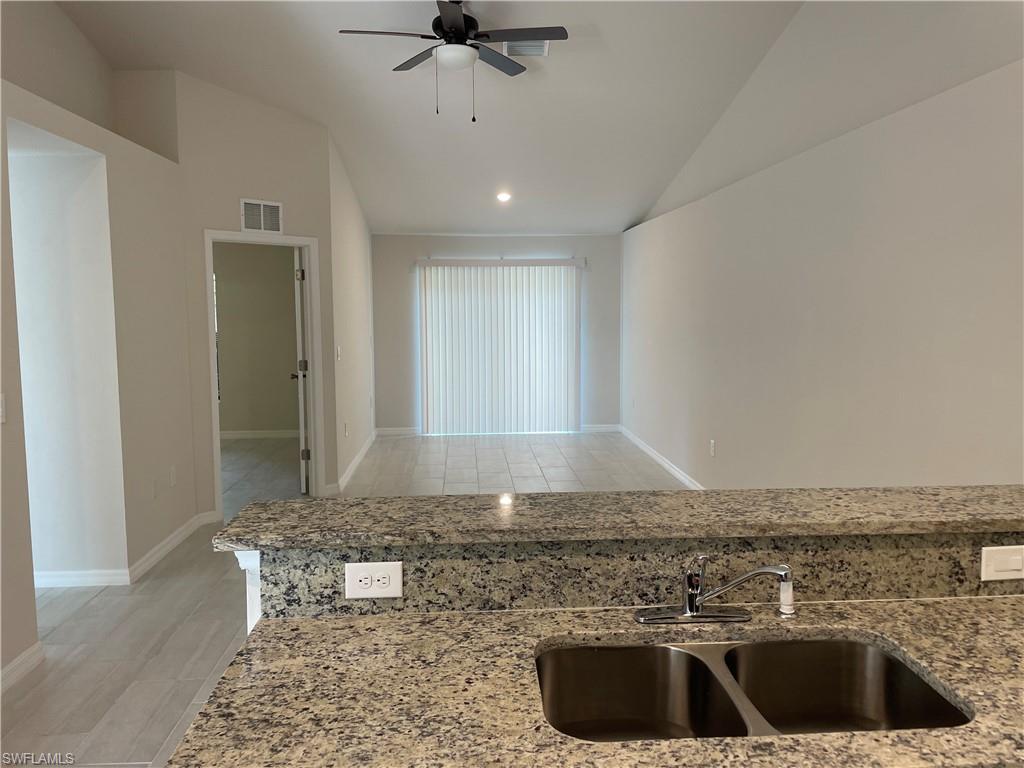 CAPE CORAL - Residential Lease