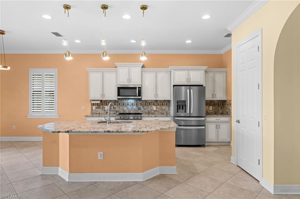 HAMPTON PARK - Residential