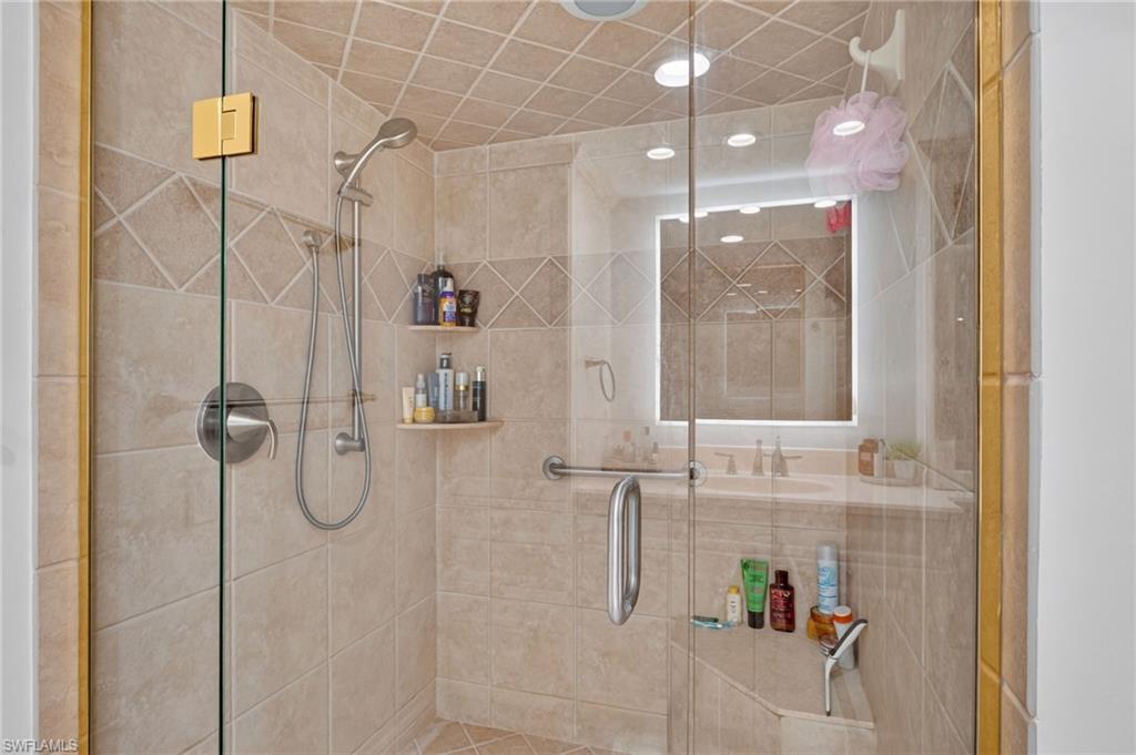 SOLAMAR - Residential Lease