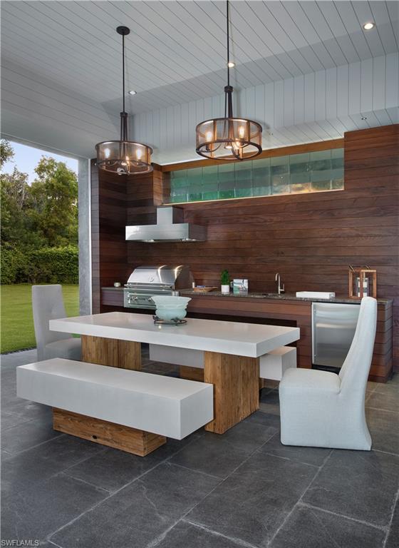 PINE RIDGE - Residential