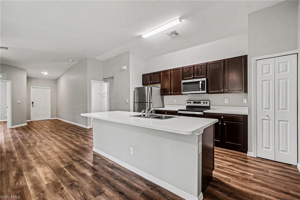 PORT CHARLOTTE - Residential