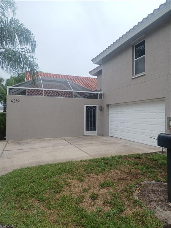 QUAIL WOODS COURTYARDS - Residential