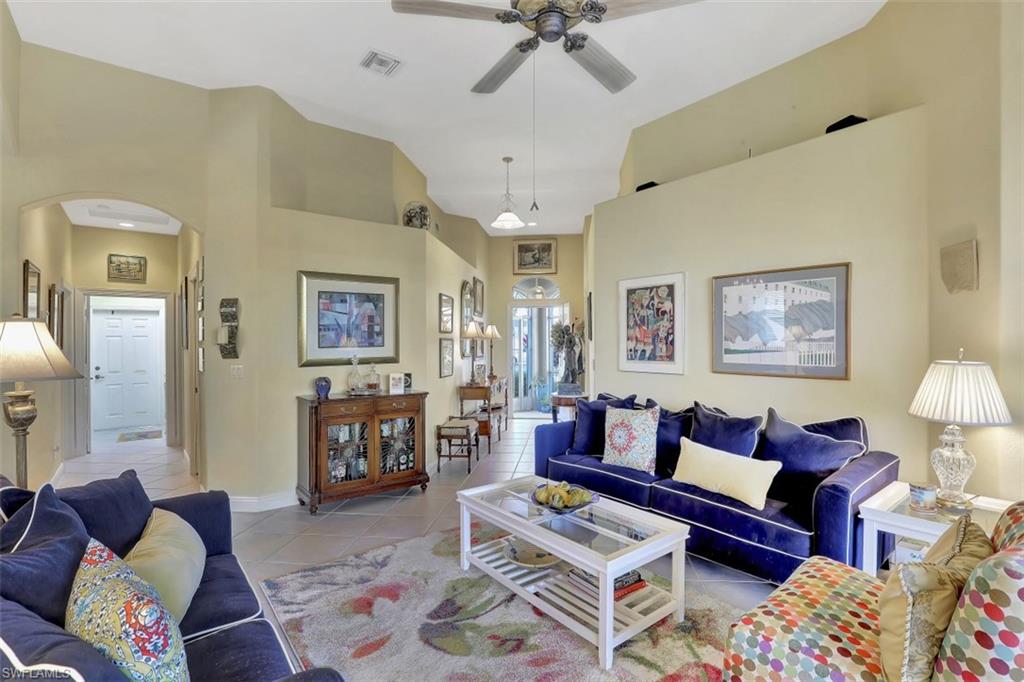 IBIS COVE - Residential
