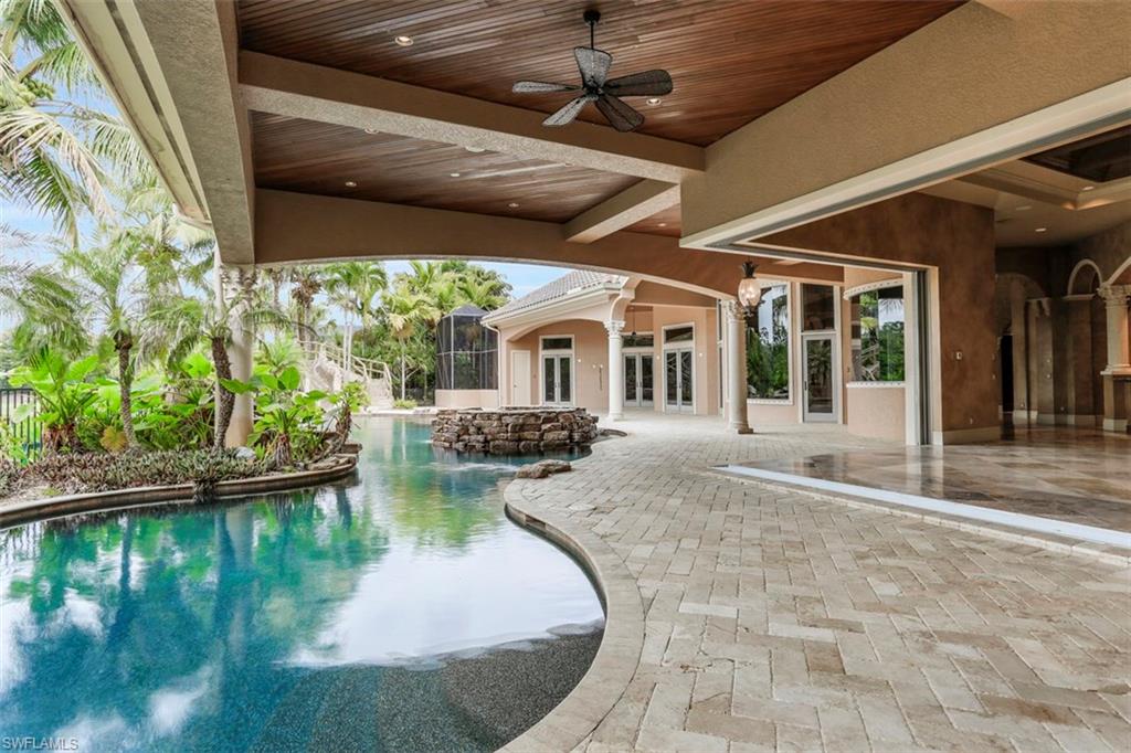 BELLO LAGO - Residential
