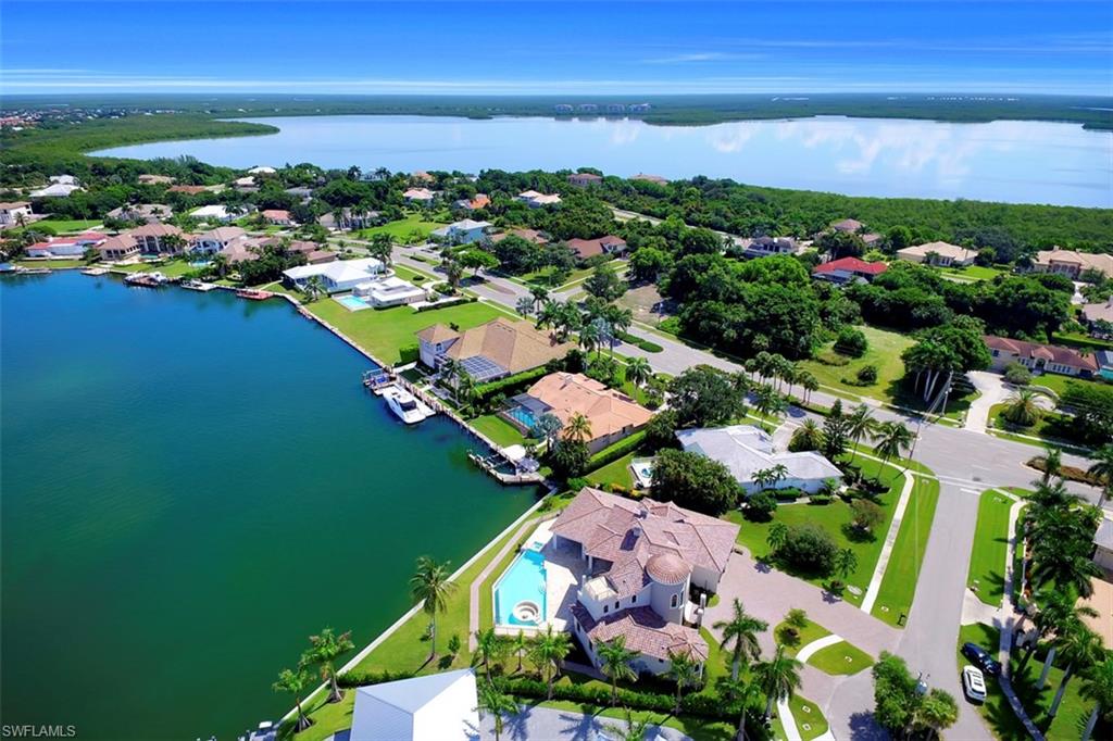 MARCO BEACH - Residential