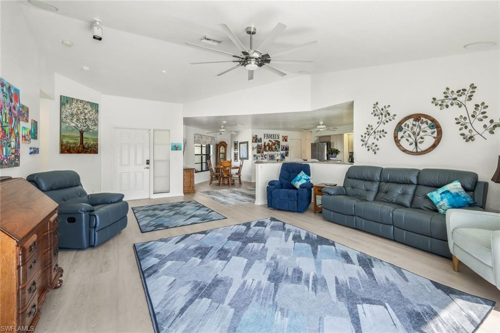 CAPE CORAL - Residential Lease