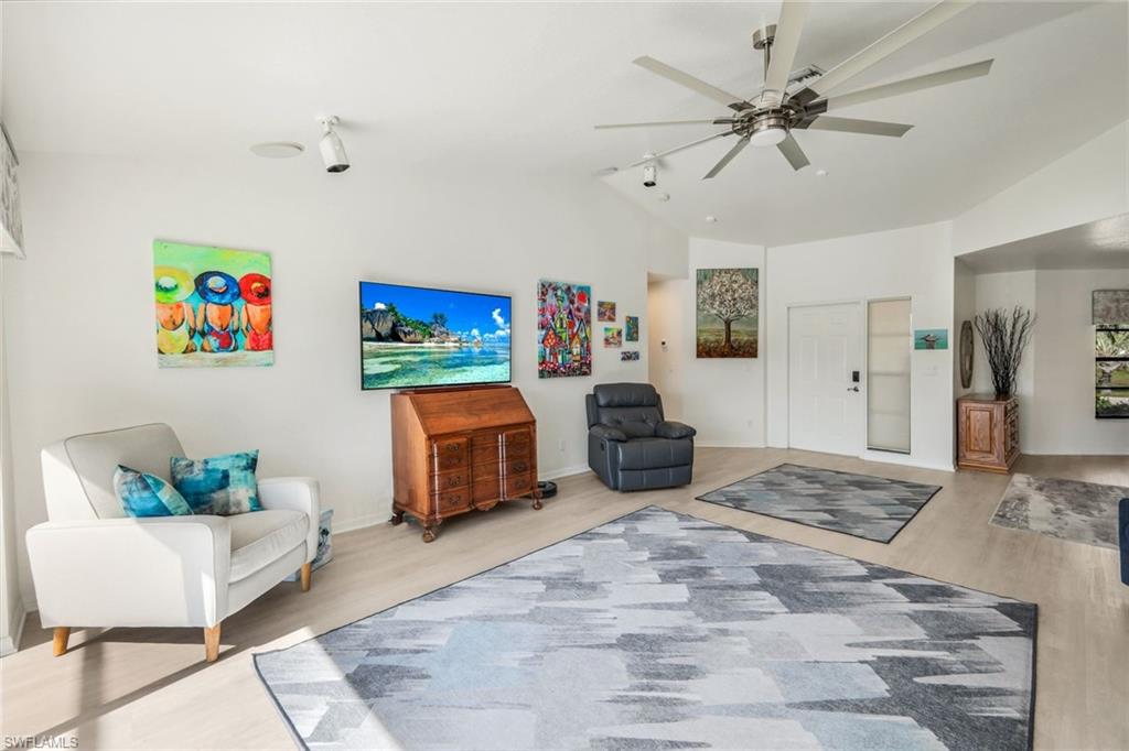 CAPE CORAL - Residential Lease