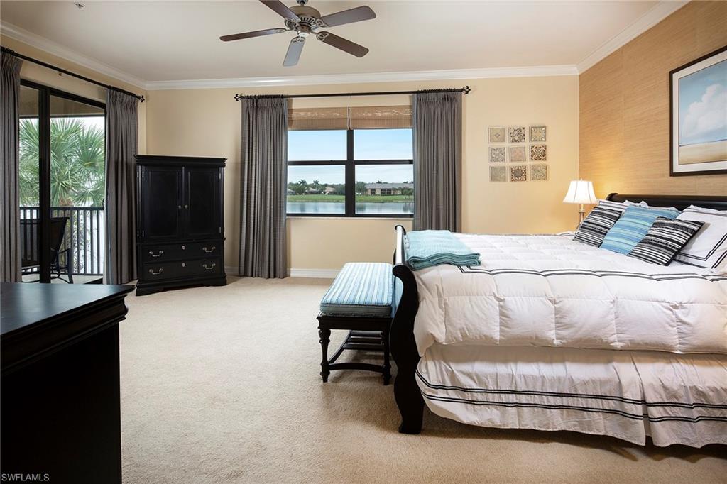 COACH HOMES AT HERITAGE BAY - Residential