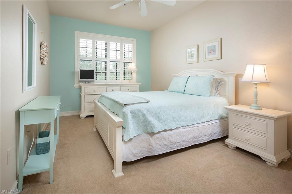 COACH HOMES AT HERITAGE BAY - Residential