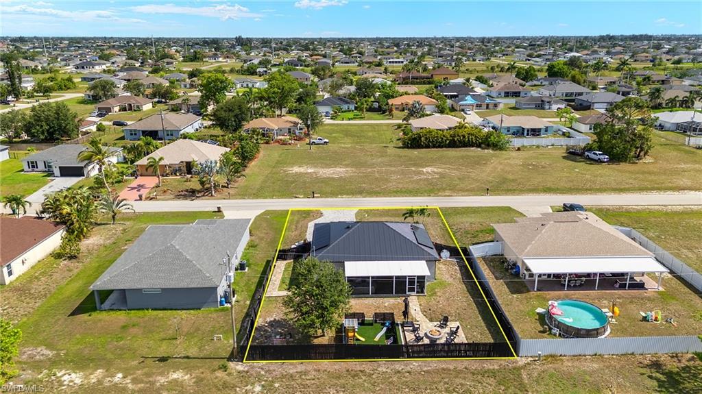 CAPE CORAL - Residential