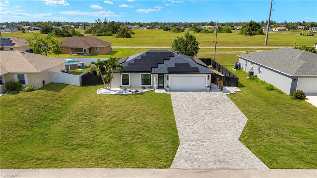CAPE CORAL - Residential