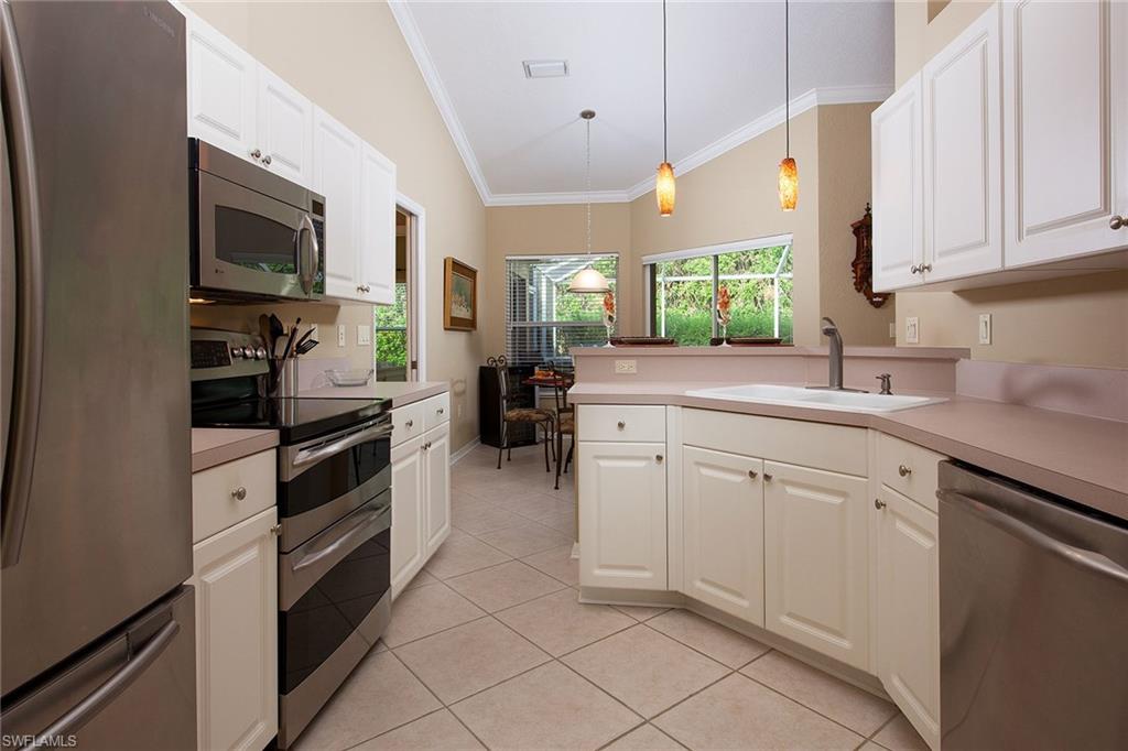 PEBBLEBROOKE LAKES - Residential