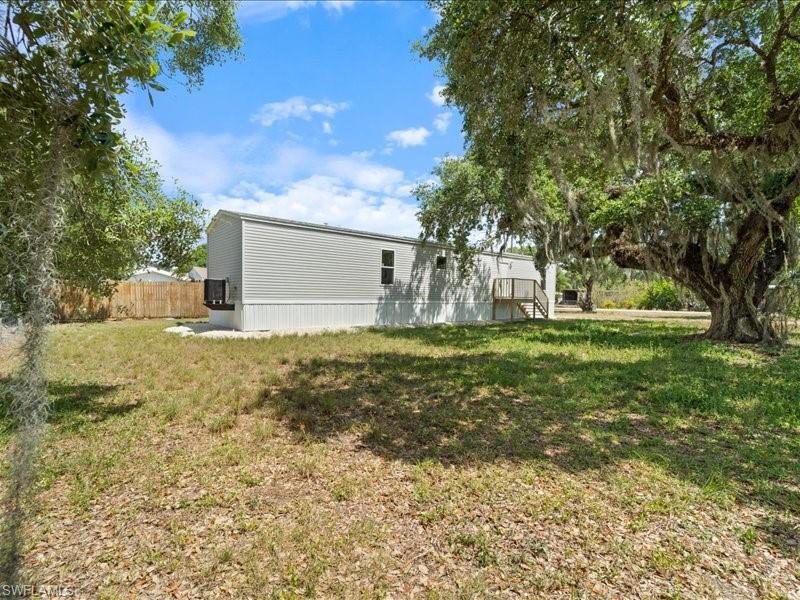 Discover waterfront living in Moore Haven! This Fairly New Manufactured 3-bedroom, 2-bath home sits on a spacious lot within walking distance to the Caloosahatchee River, enjoy fishing or relaxation. The spacious kitchen features gorgeous countertops and cabinetry, while the open-concept living and dining area is ideal for entertaining. The master suite has a spa-like bath and walk-in closet. This move-in-ready, Don't miss out! Seller financing available? Conveniently located between LaBelle and Moore Haven, this property is ideal for building your dream riverfront home in a peaceful boating and fishing paradise.
Seller Financing Available