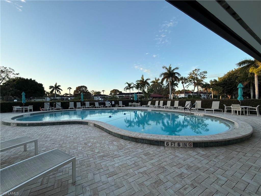 FOREST LAKES - Residential