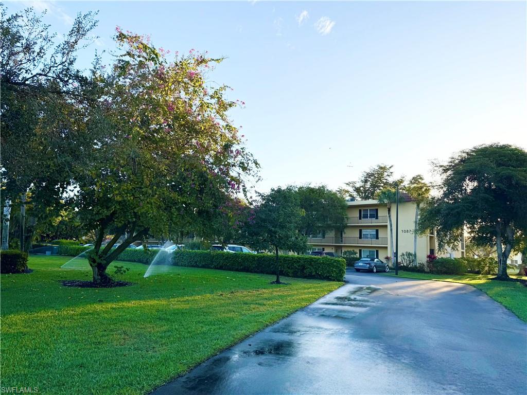 FOREST LAKES - Residential