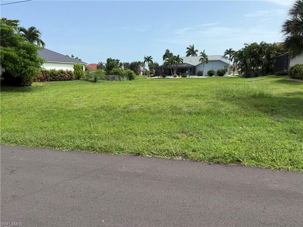 CAPE CORAL - Land