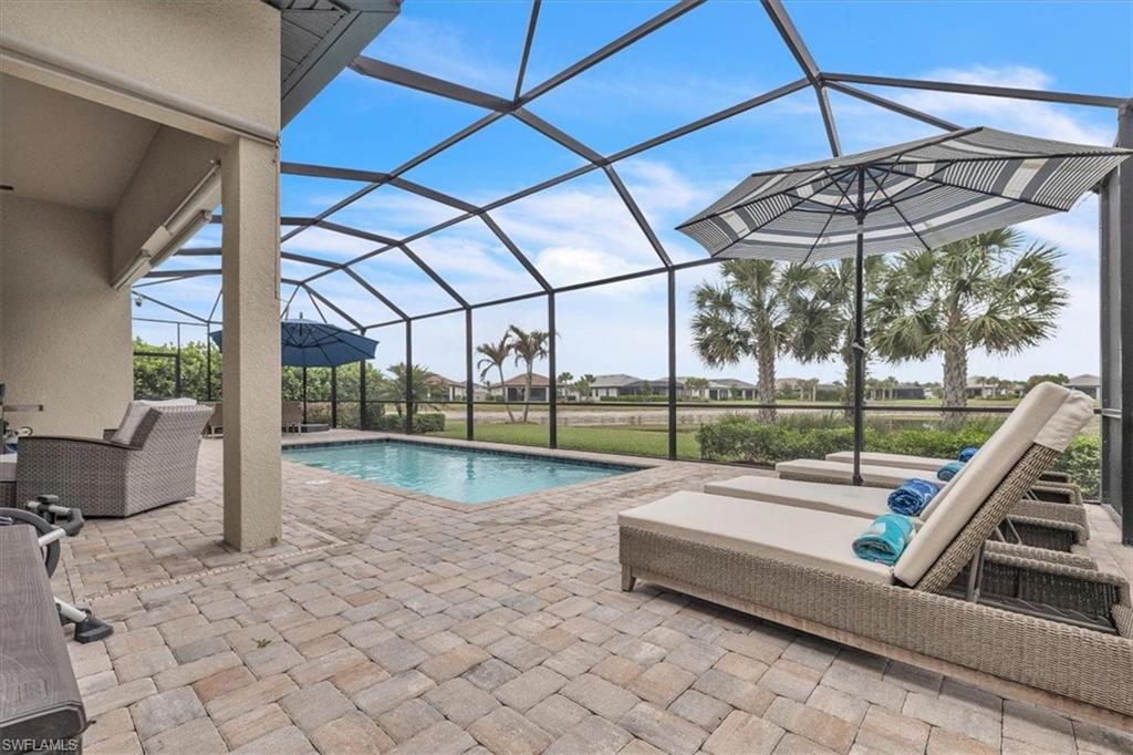 COUNTRY CLUB - Residential