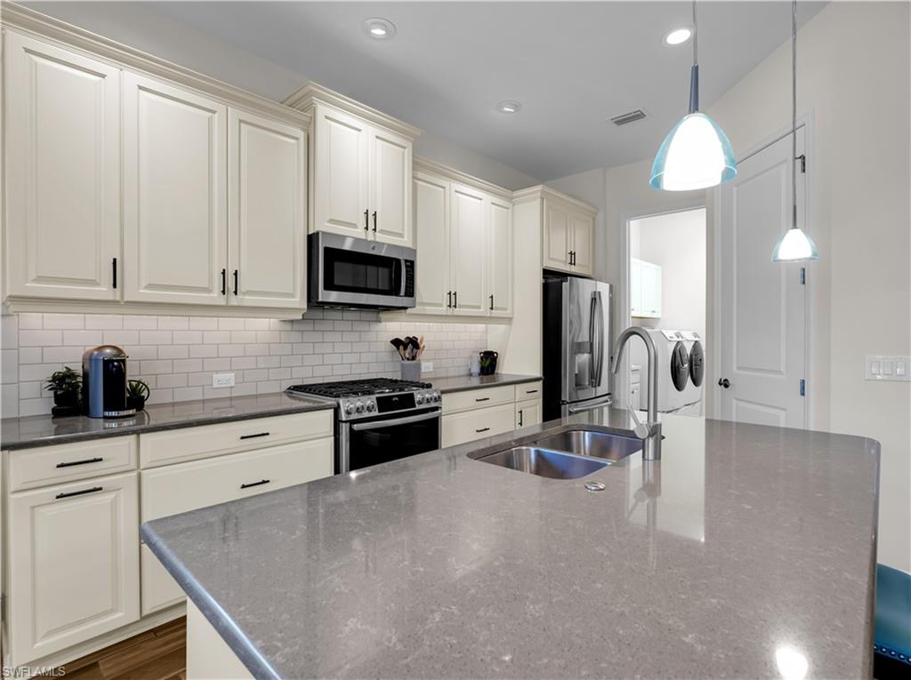 ESTERO PLACE - Residential