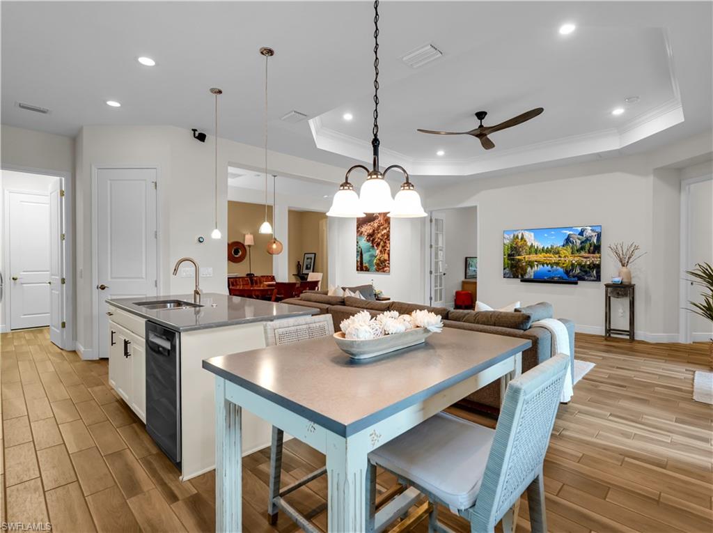ESTERO PLACE - Residential