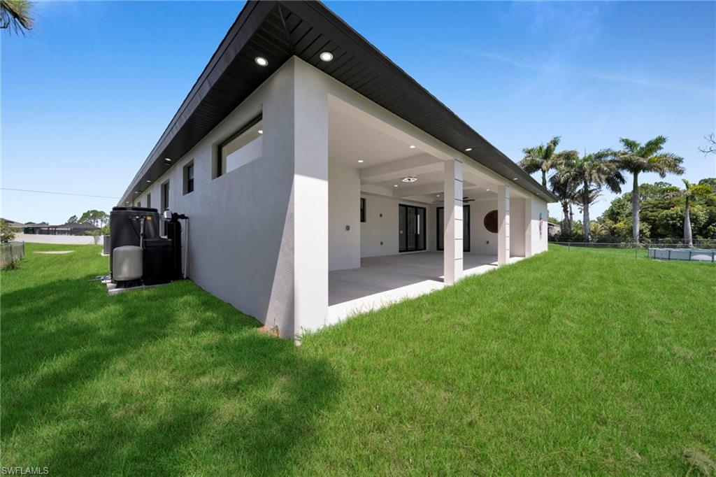 LEHIGH ACRES - Residential